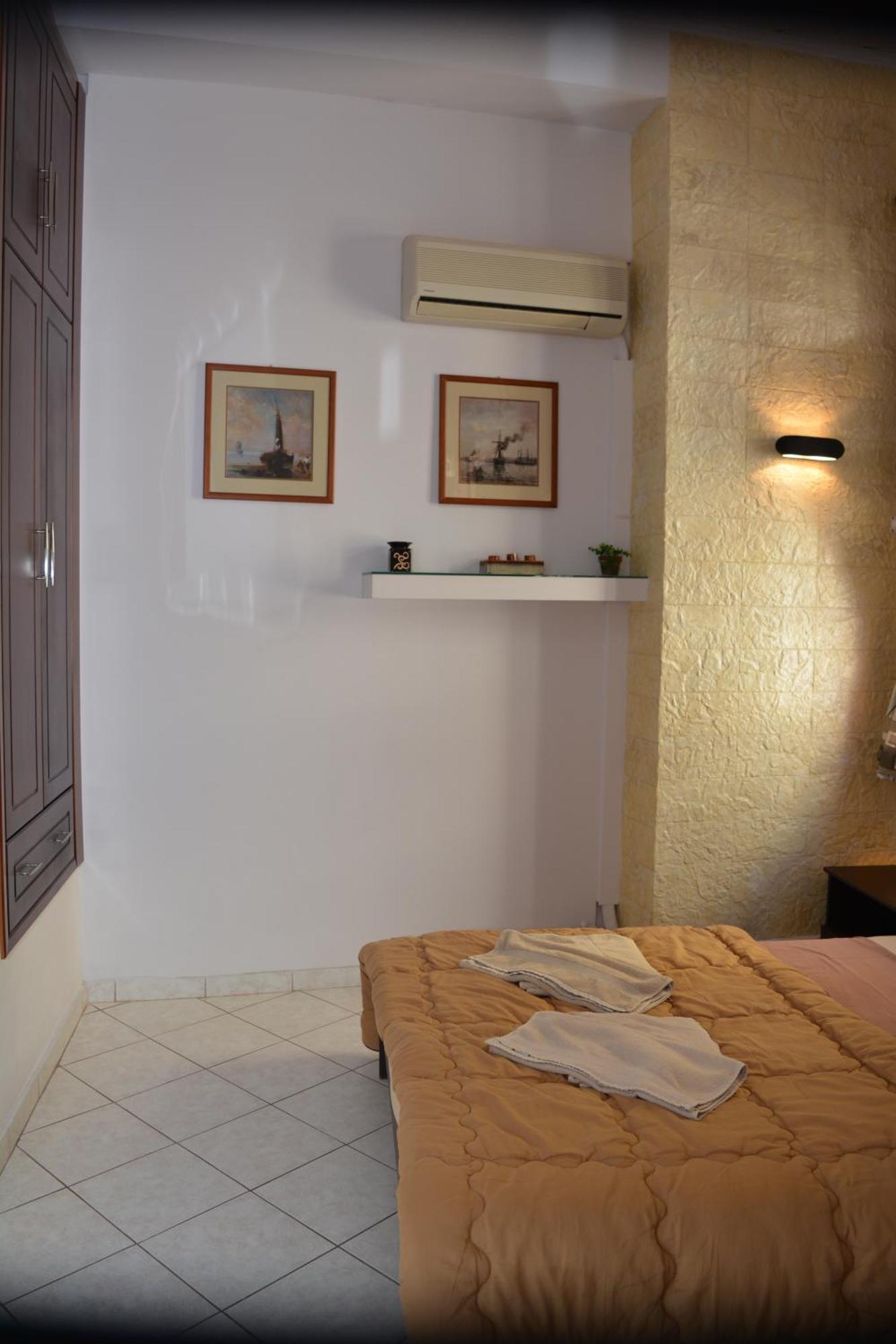 Enetiko Rooms La Canea Esterno foto
